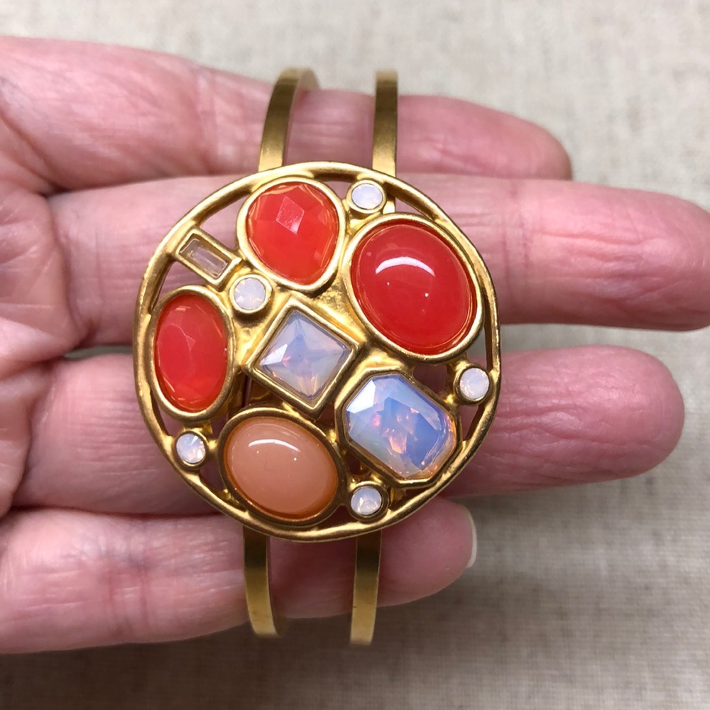 🐞Multi-Color Stone Gold Cuff Bracelet